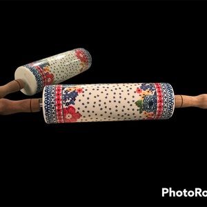RARE. Pioneer Woman Rolling Pin (retired pattern) Dahlias